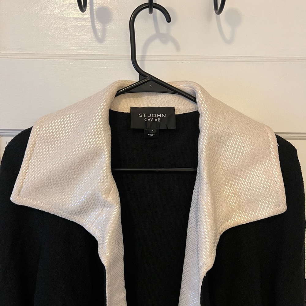 St John Caviar Black Jacket Cream Trim RETAILS $1,495